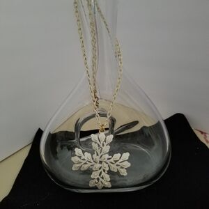 Unk Snowflake Pendant Necklace in White and Gold